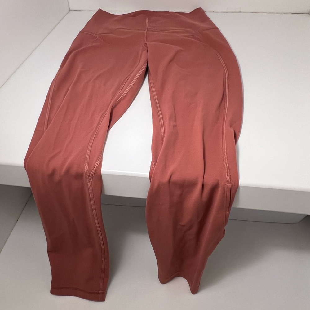 Lululemon pink leggings